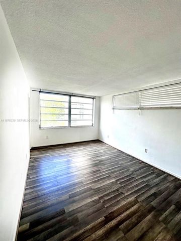 1501 NE 191st Street C312, Miami, FL 33179