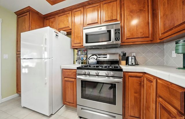 5825 Rippon Rd., Valley Springs, CA 95252