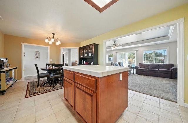 5825 Rippon Rd., Valley Springs, CA 95252