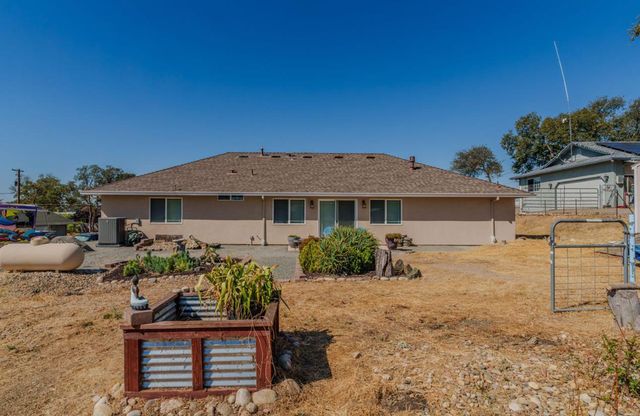 5825 Rippon Rd., Valley Springs, CA 95252