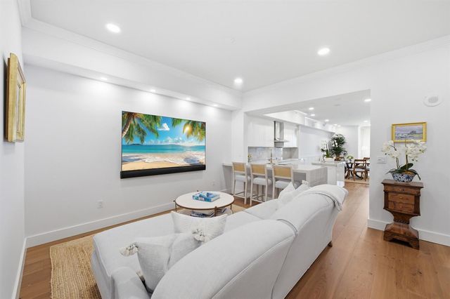 201 S Narcissus Avenue 1102, West Palm Beach, FL 33401