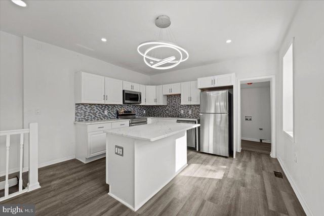 121 S ALDEN ST, Philadelphia, PA 19139