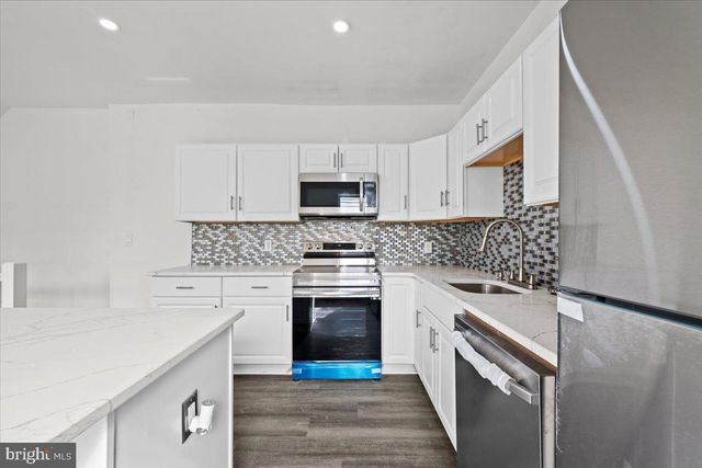 121 S ALDEN ST, Philadelphia, PA 19139