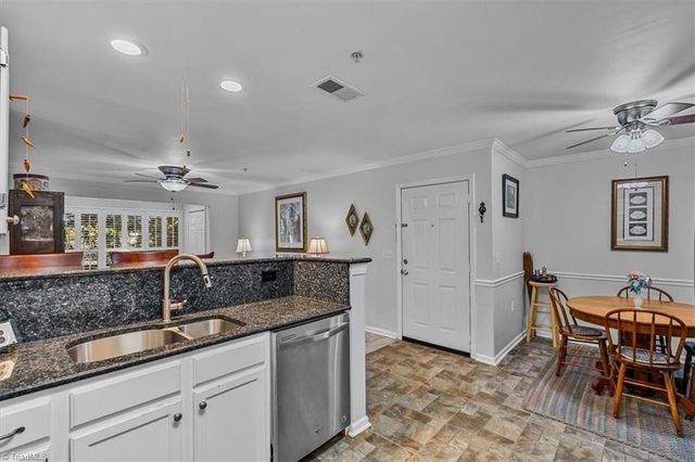 3716 Cotswold Avenue B, Greensboro, NC 27410