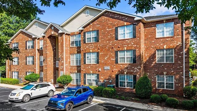 3716 Cotswold Avenue B, Greensboro, NC 27410
