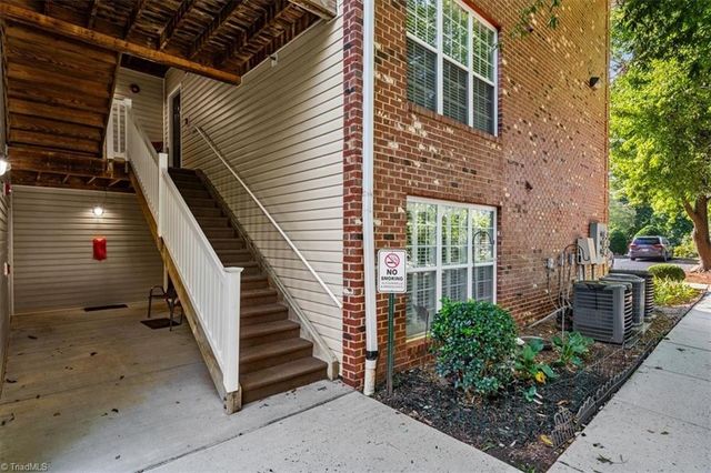 3716 Cotswold Avenue B, Greensboro, NC 27410