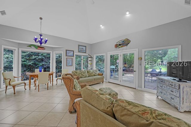 19 Rookery Way, Hilton Head Island, SC 29926