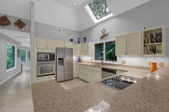 19 Rookery Way, Hilton Head Island, SC 29926
