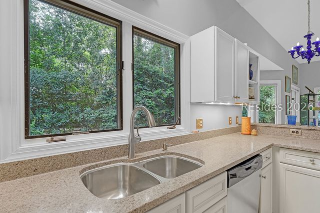 19 Rookery Way, Hilton Head Island, SC 29926