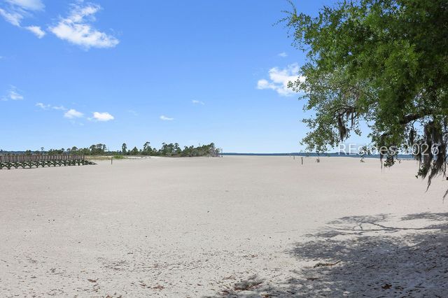 19 Rookery Way, Hilton Head Island, SC 29926