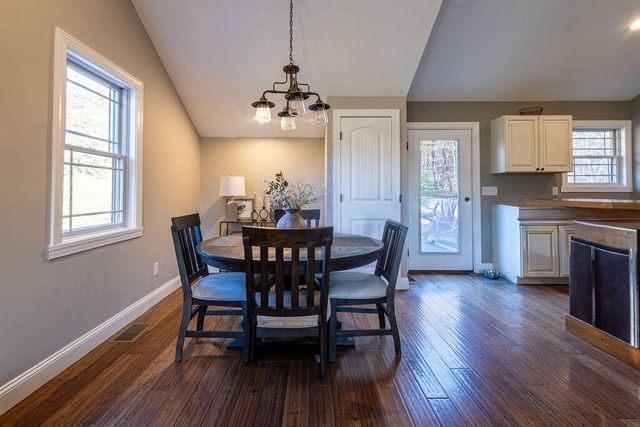 656 Wolf Run Road, Flemingsburg, KY 41041