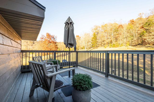 656 Wolf Run Road, Flemingsburg, KY 41041