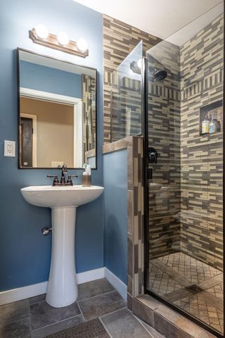 656 Wolf Run Road, Flemingsburg, KY 41041