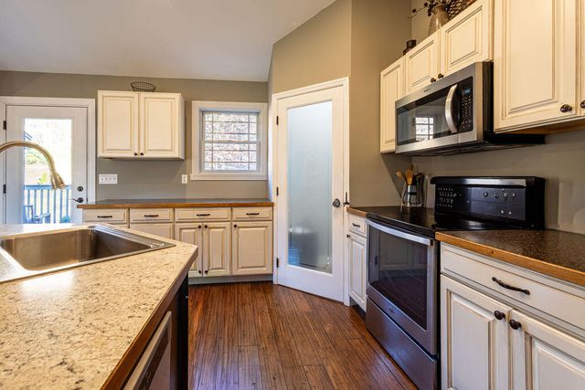 656 Wolf Run Road, Flemingsburg, KY 41041