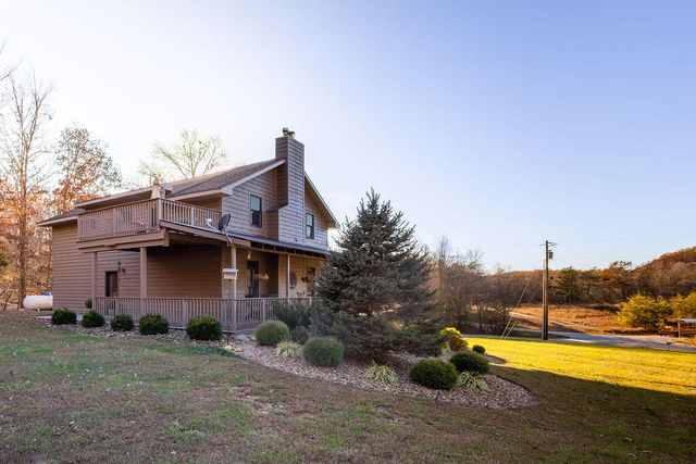 656 Wolf Run Road, Flemingsburg, KY 41041