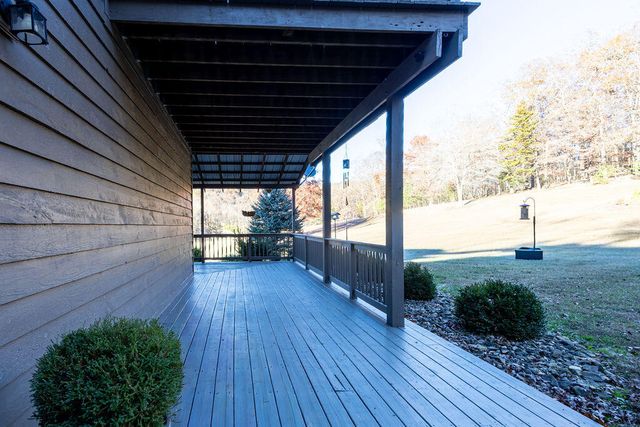 656 Wolf Run Road, Flemingsburg, KY 41041