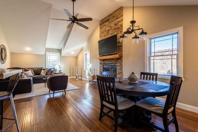 656 Wolf Run Road, Flemingsburg, KY 41041