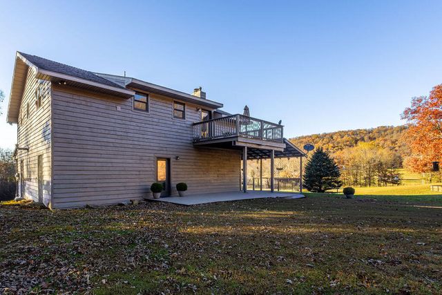 656 Wolf Run Road, Flemingsburg, KY 41041