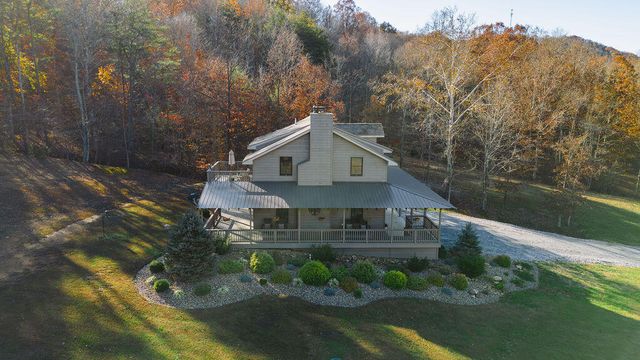 656 Wolf Run Road, Flemingsburg, KY 41041