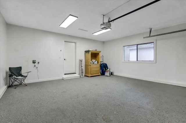 11660 Bluebird Ct, Auburn, CA 95602