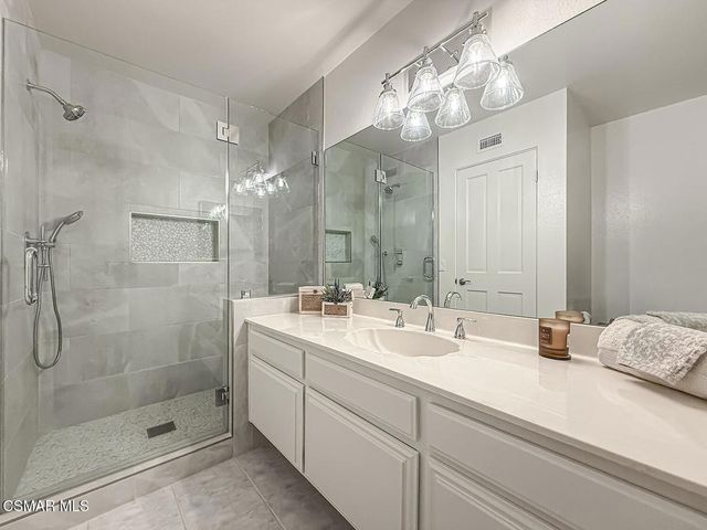 1152 S Westlake Boulevard A, Westlake Village, CA 91361