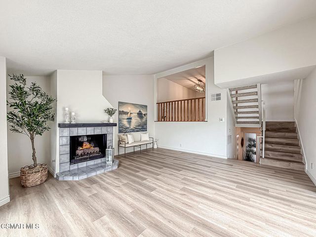 1152 S Westlake Boulevard A, Westlake Village, CA 91361