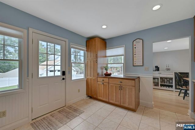 58 Ramapo Road, West Milford, NJ 07421