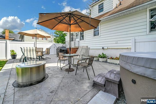 58 Ramapo Road, West Milford, NJ 07421