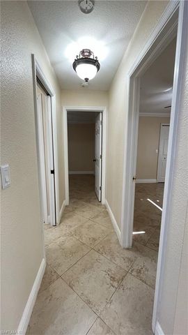 213 SE 21st ST, Cape Coral, FL 33990