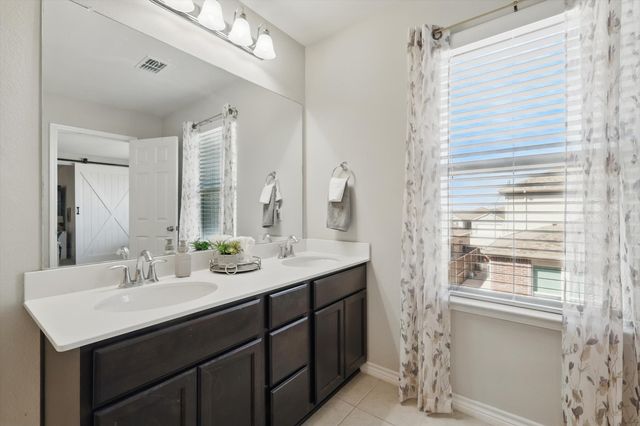 10213 Fox Grove Court, Fort Worth, TX 76131