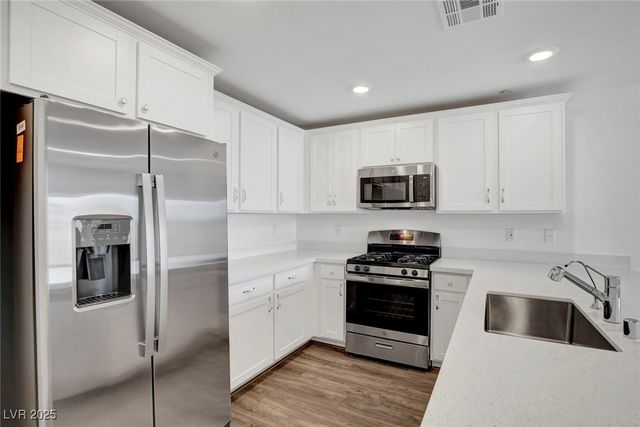 10719 Norfolk View Court, Las Vegas, NV 89166