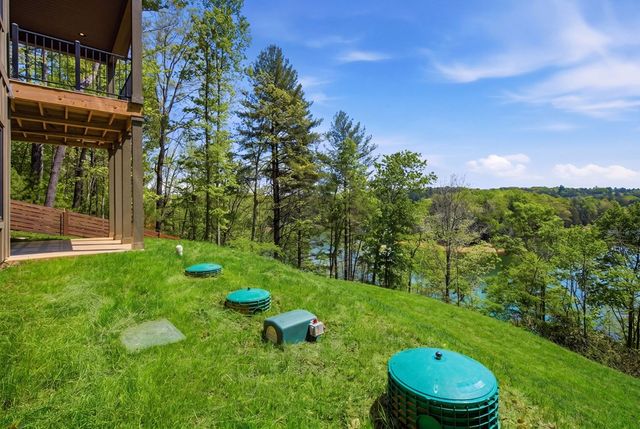11 Falcon Drive, Blairsville, GA 30512