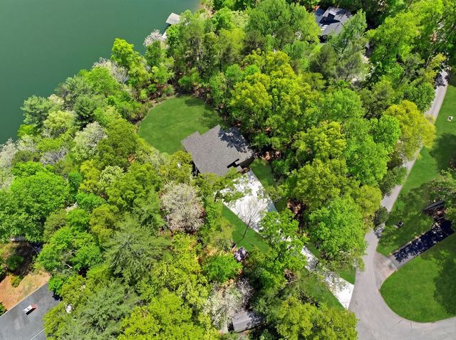 11 Falcon Drive, Blairsville, GA 30512