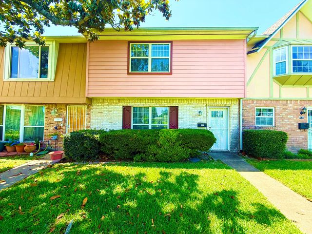 8438 Leawood Blvd 1, Houston, TX 77072