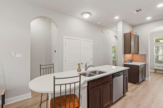 2409 Claret CV 114, Austin, TX 78748