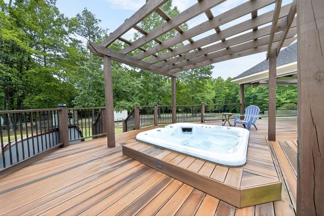 764 Lee Road 2017, Phenix City, AL 36870
