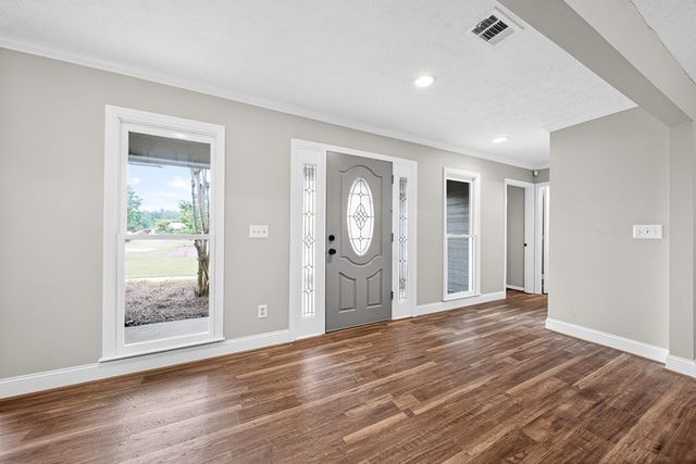 764 Lee Road 2017, Phenix City, AL 36870