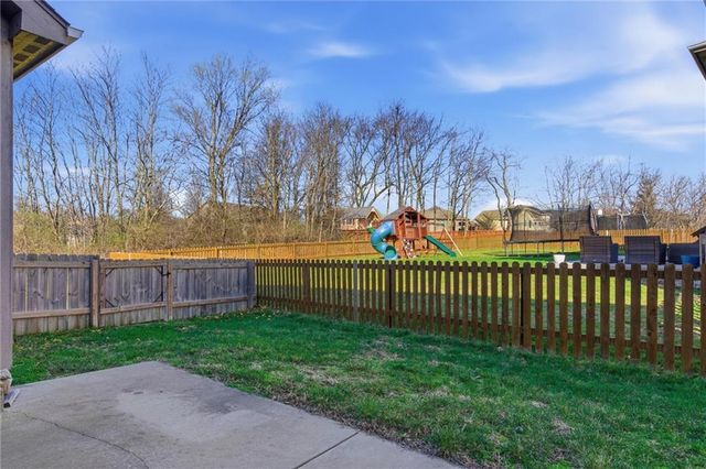 11020 N Jefferson Street, Kansas City, MO 64155