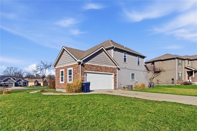 11020 N Jefferson Street, Kansas City, MO 64155