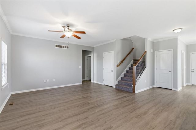 11020 N Jefferson Street, Kansas City, MO 64155