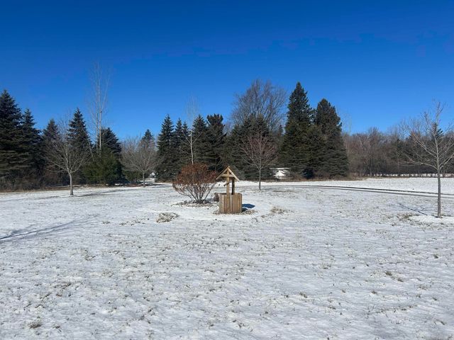 1712 Mt. Forest Road, Pinconning, MI 48650