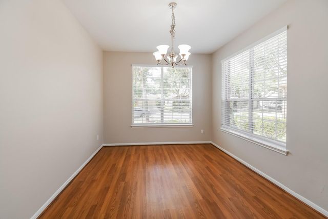 1060 Cabot Cove, Dickinson, TX 77539