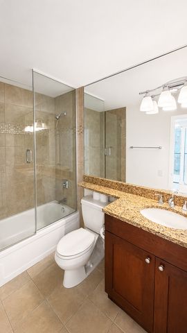 10 E Ontario Street 4007, Chicago, IL 60611