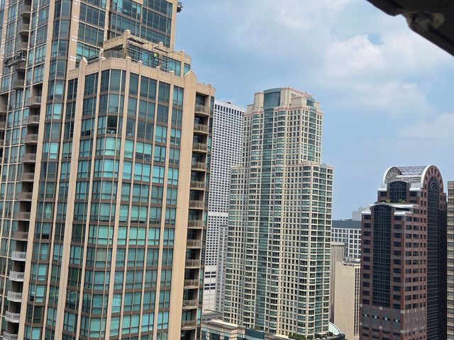 10 E Ontario Street 4007, Chicago, IL 60611
