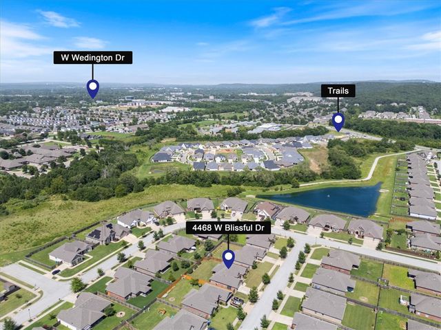 4468 W Blissful Drive, Fayetteville, AR 72704