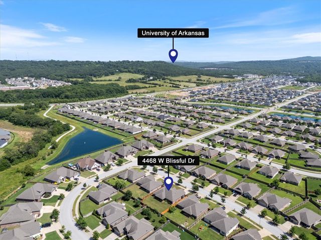 4468 W Blissful Drive, Fayetteville, AR 72704