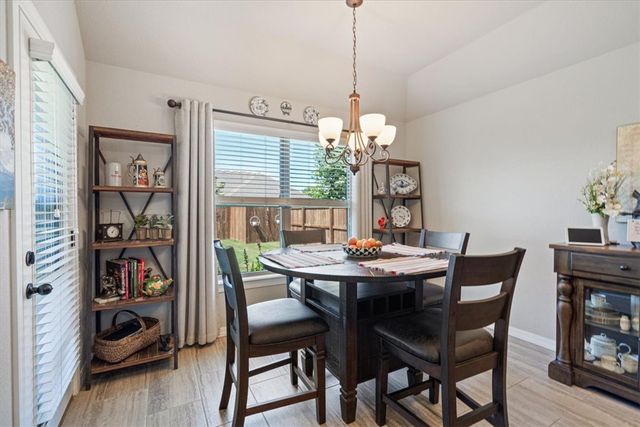4468 W Blissful Drive, Fayetteville, AR 72704