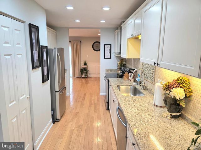 5407 LEEWAY CT, Fairfax, VA 22032