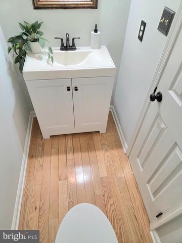 5407 LEEWAY CT, Fairfax, VA 22032