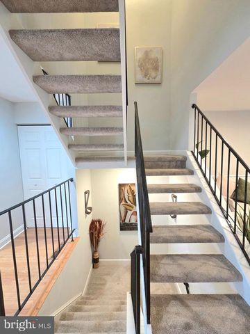 5407 LEEWAY CT, Fairfax, VA 22032